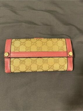 Gucci Beige GG Canvas Wallet with Pink Trim and Gold Studs